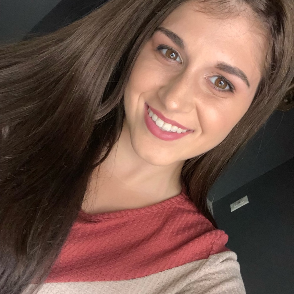 Meet your Posher, Francesca